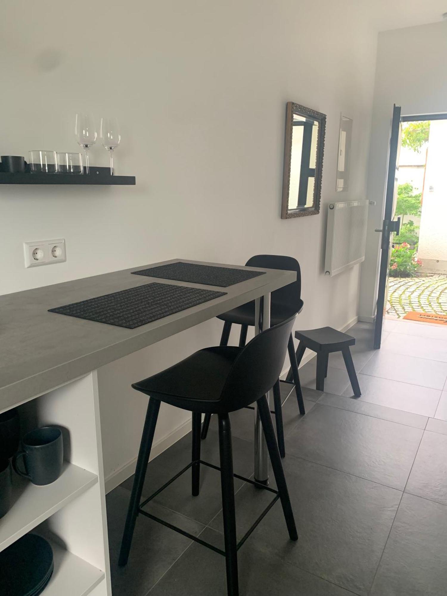 Bienenstube Apartment Venningen Екстериор снимка